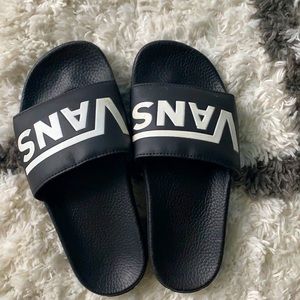 Vans slides